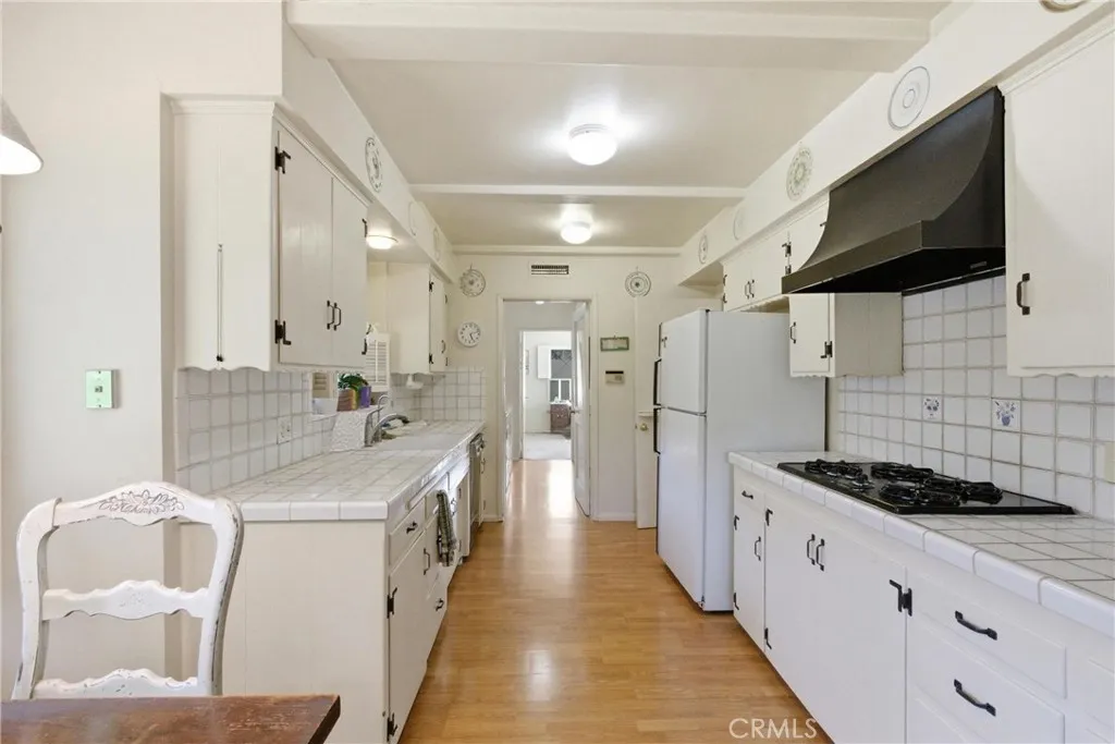 Additional image 13 of 5430 Corbin Avenue, Tarzana, CA 91356