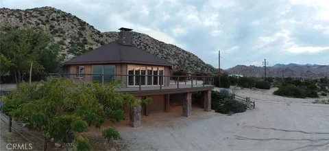 5646 Minna Gombell Lane, Pioneertown, CA MLS: TR24187396