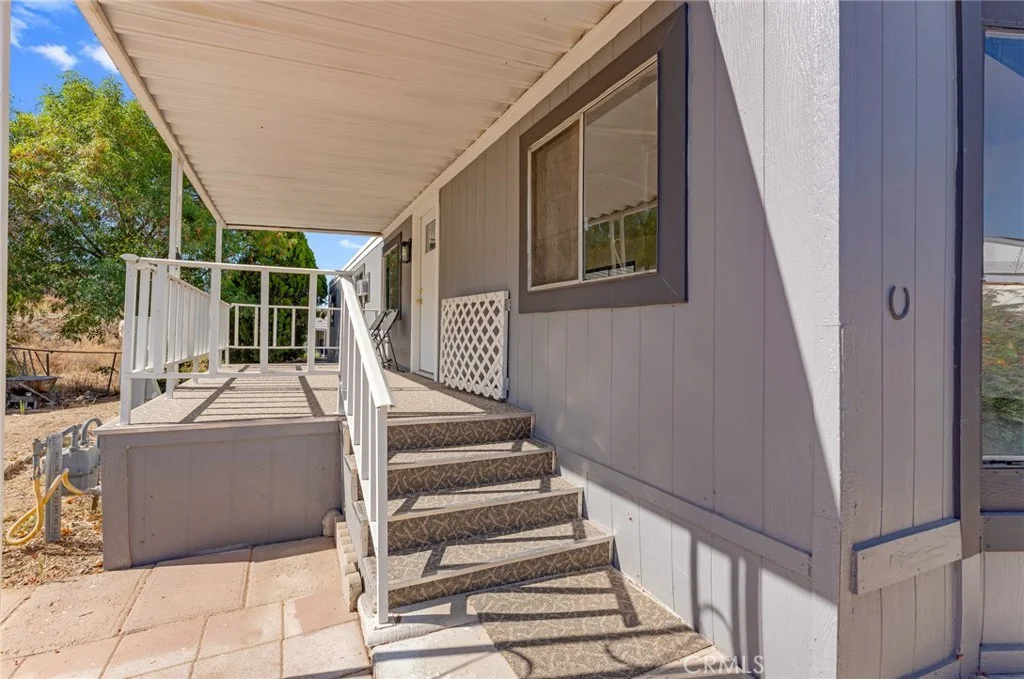 1700 S State St Unit 82, Hemet, CA 92543 photo 4