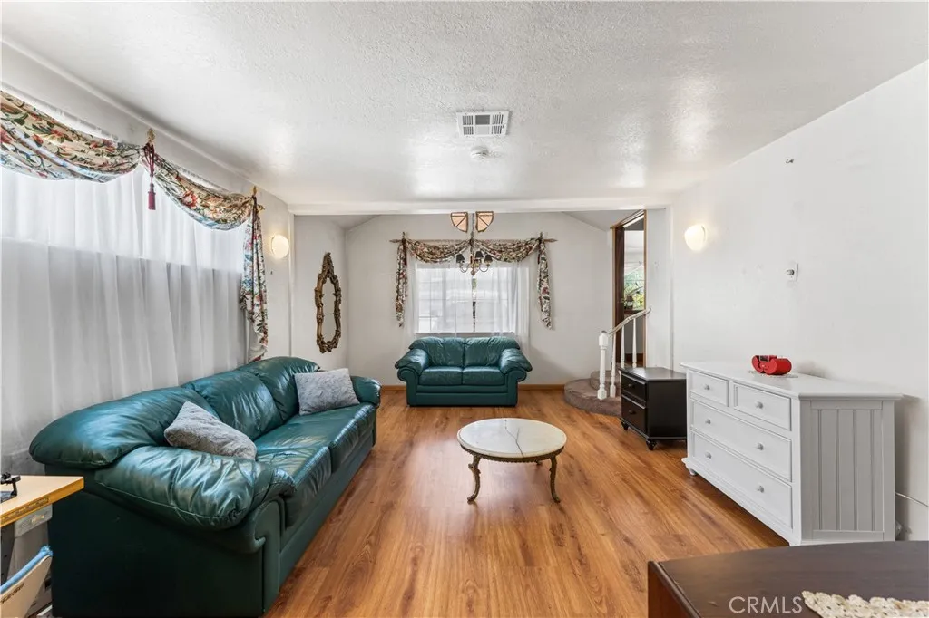 Additional image 25 of 13007 Glenoaks Boulevard, Sylmar, CA 91342