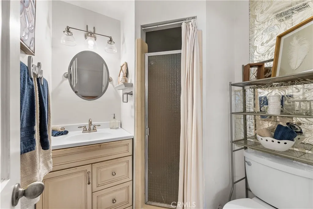 Additional image 104 of 13007 Glenoaks Boulevard, Sylmar, CA 91342