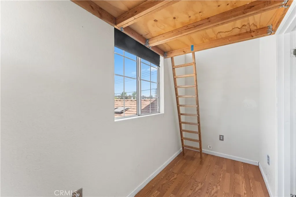 Additional image 130 of 13007 Glenoaks Boulevard, Sylmar, CA 91342