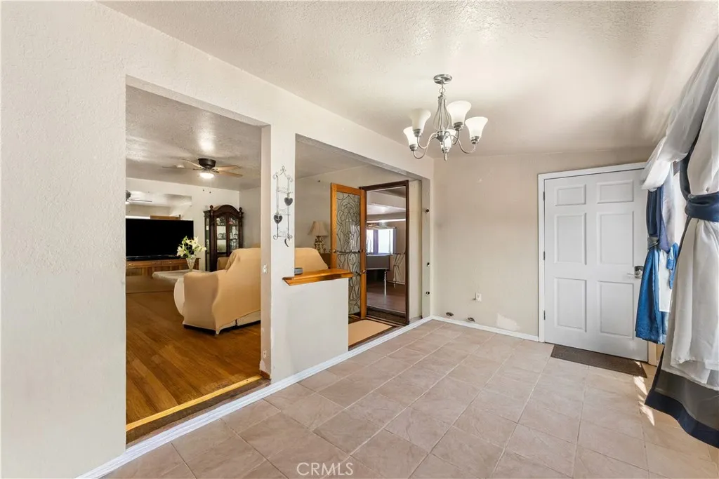 Additional image 128 of 13007 Glenoaks Boulevard, Sylmar, CA 91342