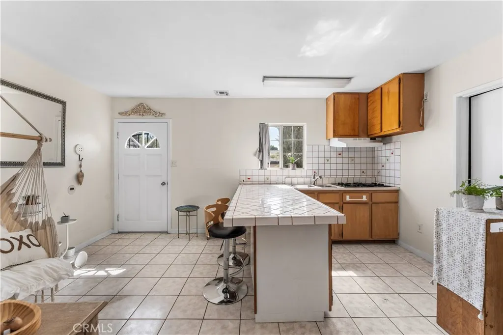Additional image 109 of 13007 Glenoaks Boulevard, Sylmar, CA 91342