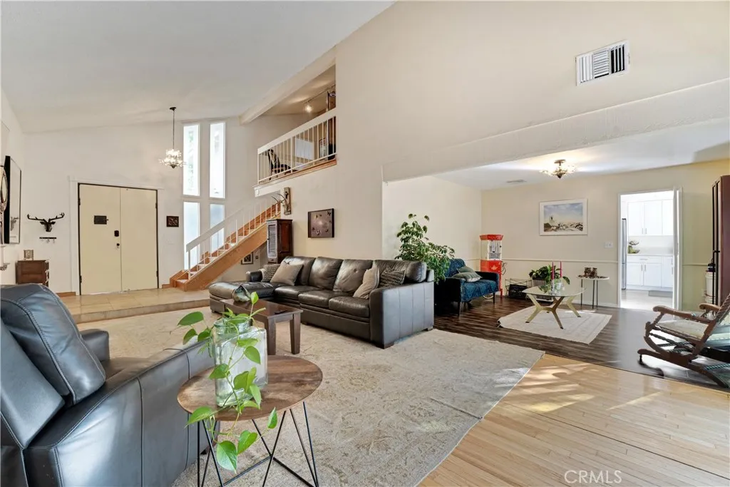 Additional image 9 of 6221 Mammoth Avenue, Valley Glen, CA 91401