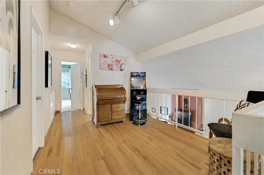 Additional image 68 of 6221 Mammoth Avenue, Valley Glen, CA 91401