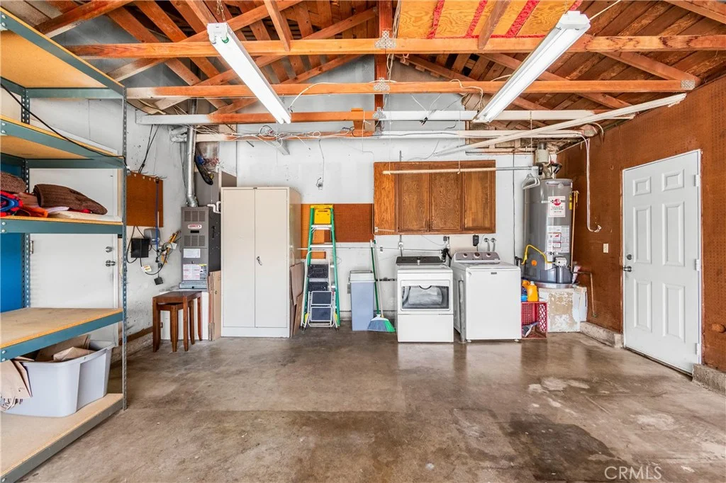 17042 Friml Lane, Huntington Beach, CA 92649