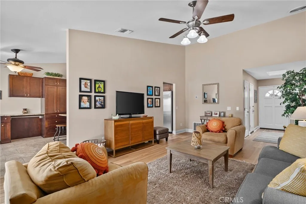 Additional image 12 of 6871 Grove Avenue, Highland, CA 92346