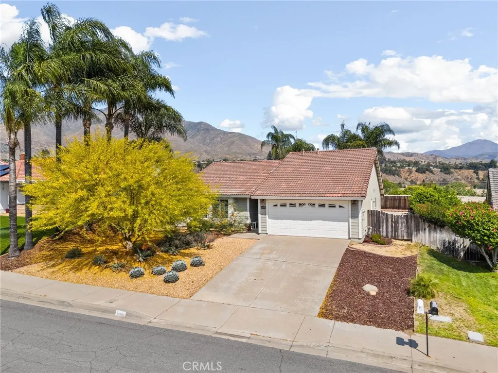 Additional image 2 of 6871 Grove Avenue, Highland, CA 92346