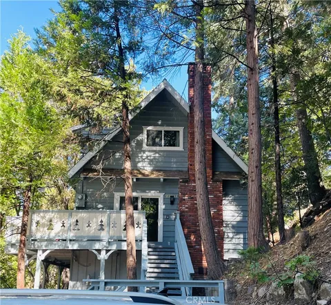 27941 Rainbow Drive, Lake Arrowhead, CA MLS: PW25074513