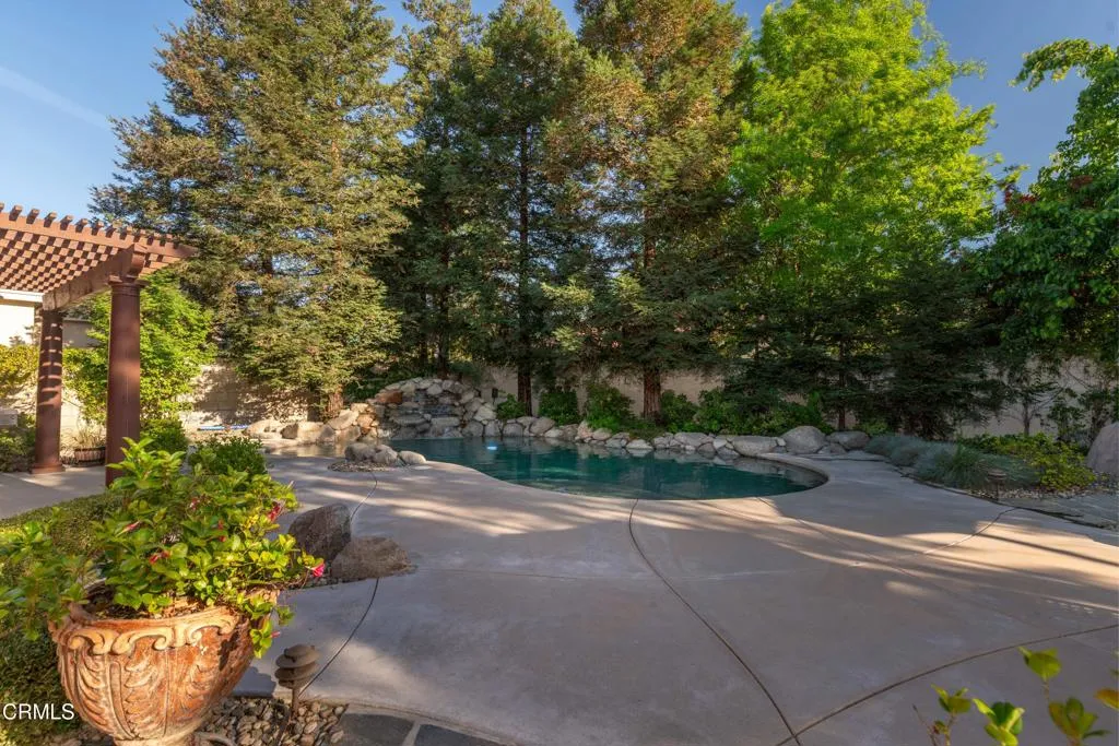 Additional image 70 of 12413 Locksley Drive, Bakersfield, CA 93311