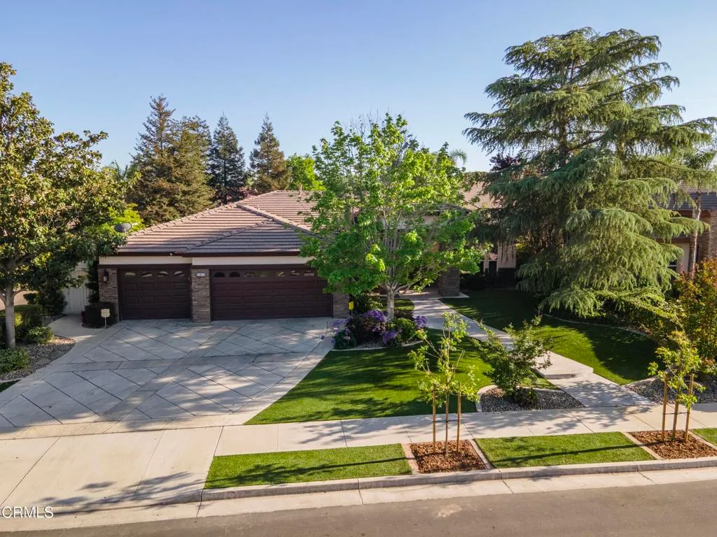 Additional image 75 of 12413 Locksley Drive, Bakersfield, CA 93311