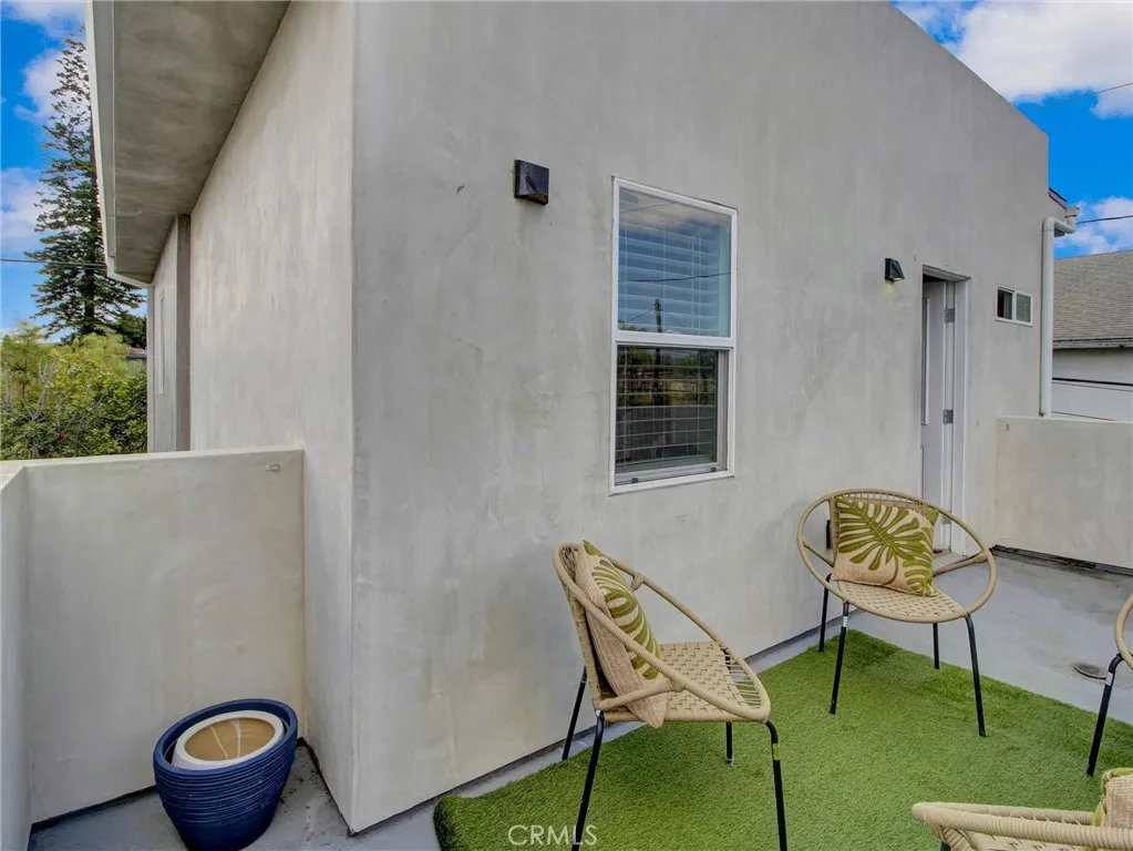 Additional image 94 of 2957 Midvale Ave, Los Angeles, CA 90064