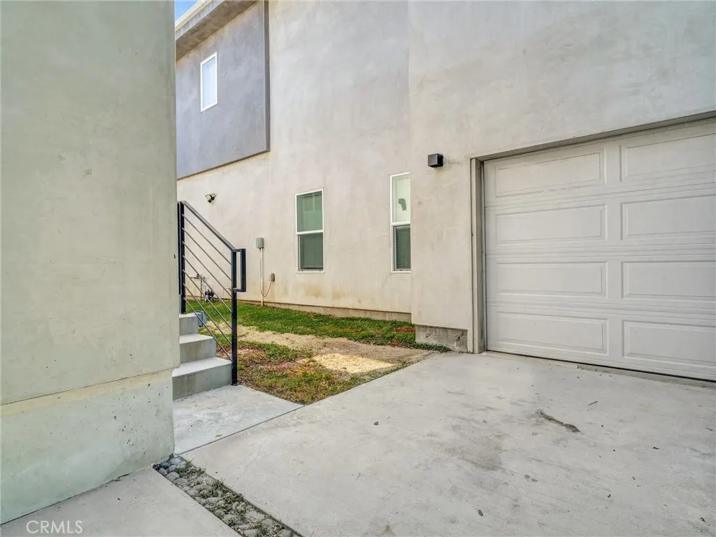 Additional image 32 of 2957 Midvale Ave, Los Angeles, CA 90064