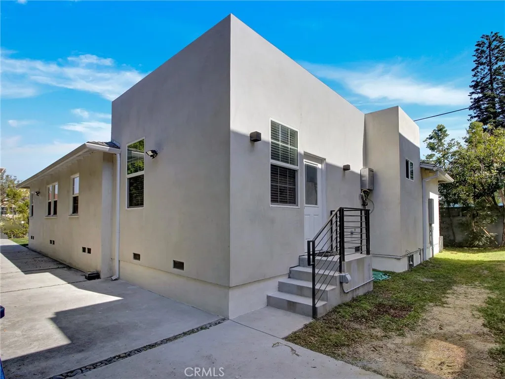 Additional image 71 of 2957 Midvale Ave, Los Angeles, CA 90064
