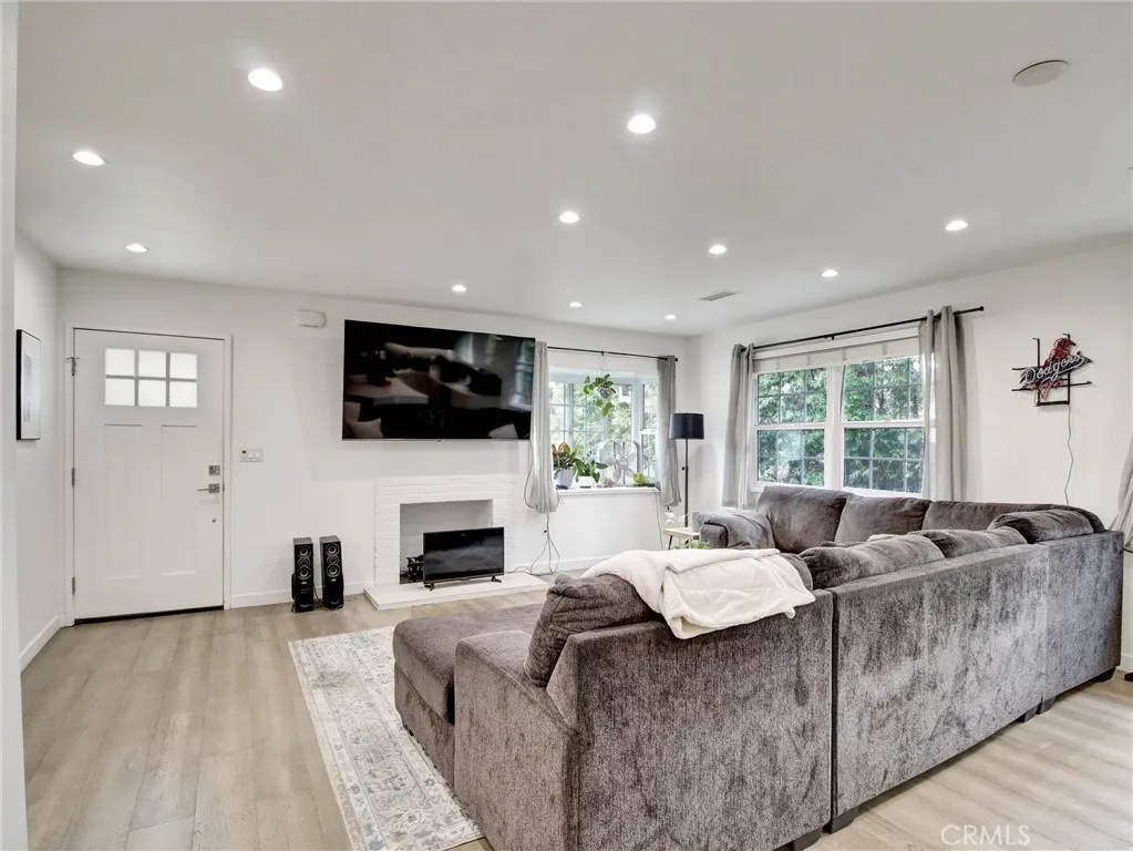 Additional image 53 of 2957 Midvale Ave, Los Angeles, CA 90064