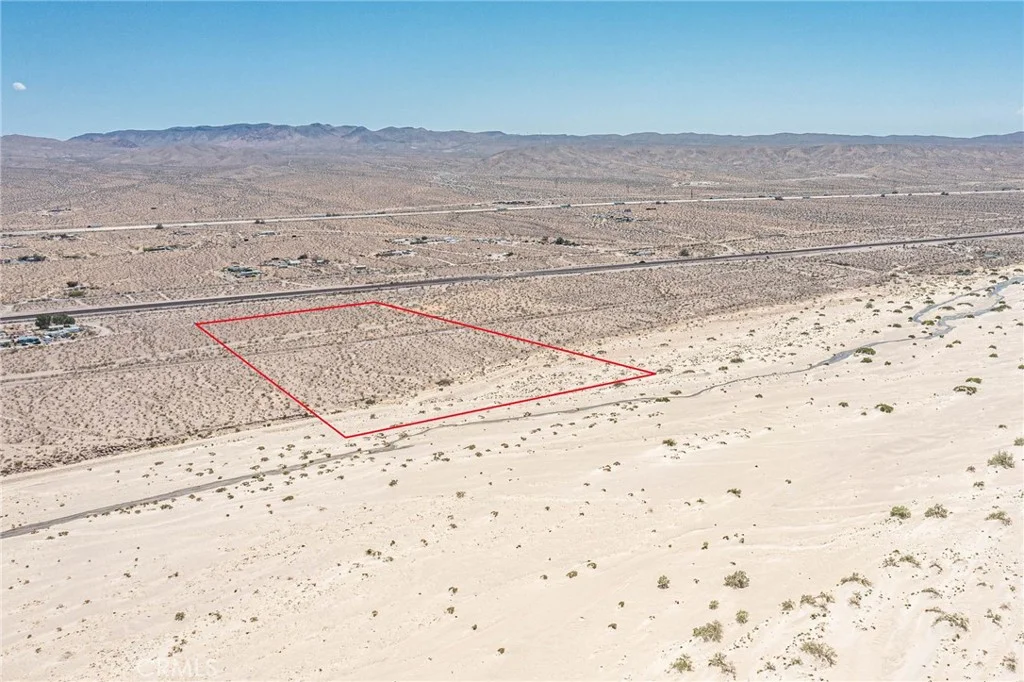 Mojave Road, Daggett, CA 92327