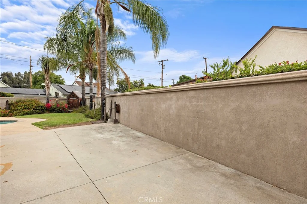 1889 E Farland St, Covina, CA 91724