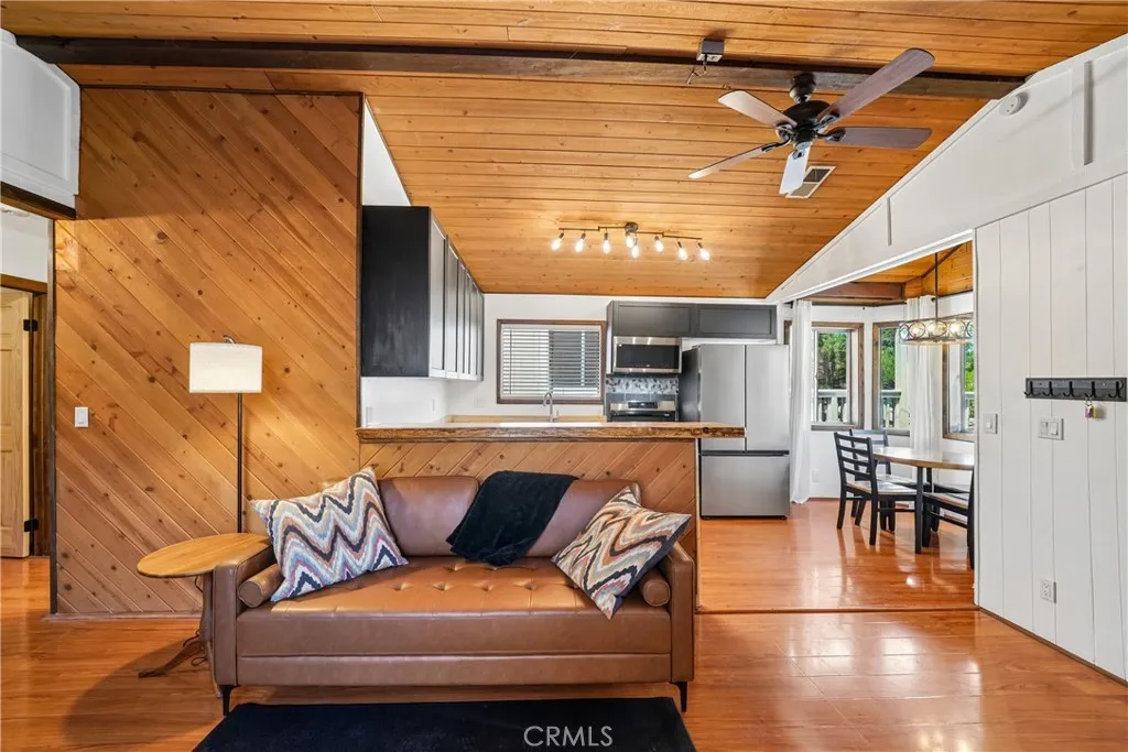 Additional image 26 of 40137 Mahanoy Lane, Big Bear Lake, CA 92315