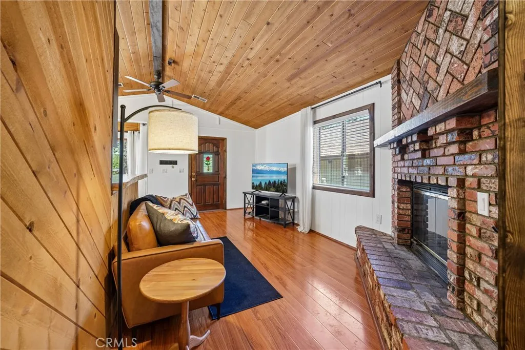 Additional image 9 of 40137 Mahanoy Lane, Big Bear Lake, CA 92315
