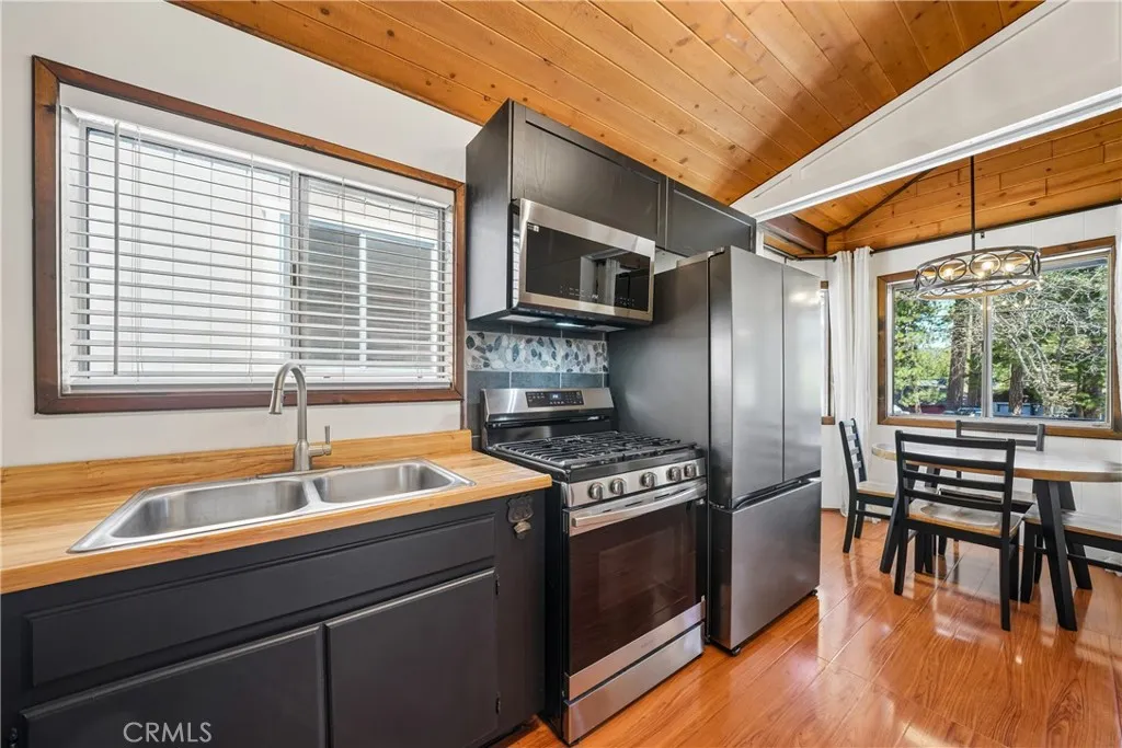 Additional image 11 of 40137 Mahanoy Lane, Big Bear Lake, CA 92315