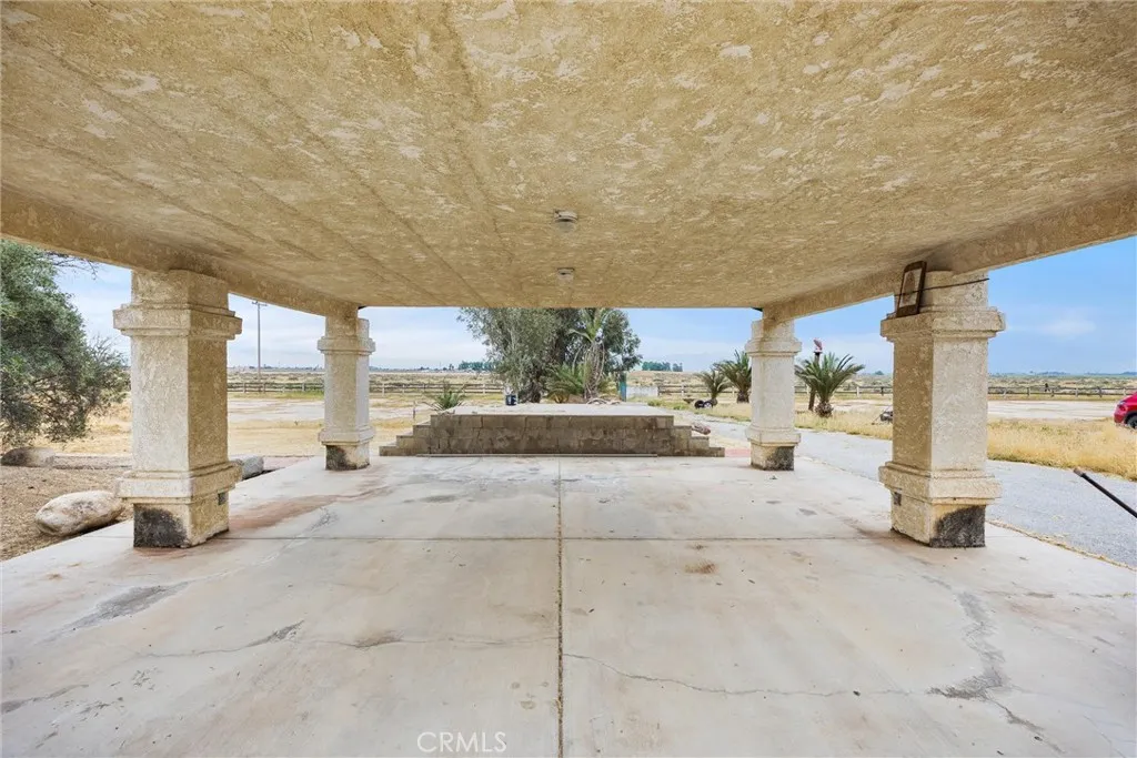 Additional image 67 of 5504 E White Lane, Bakersfield, CA 93307