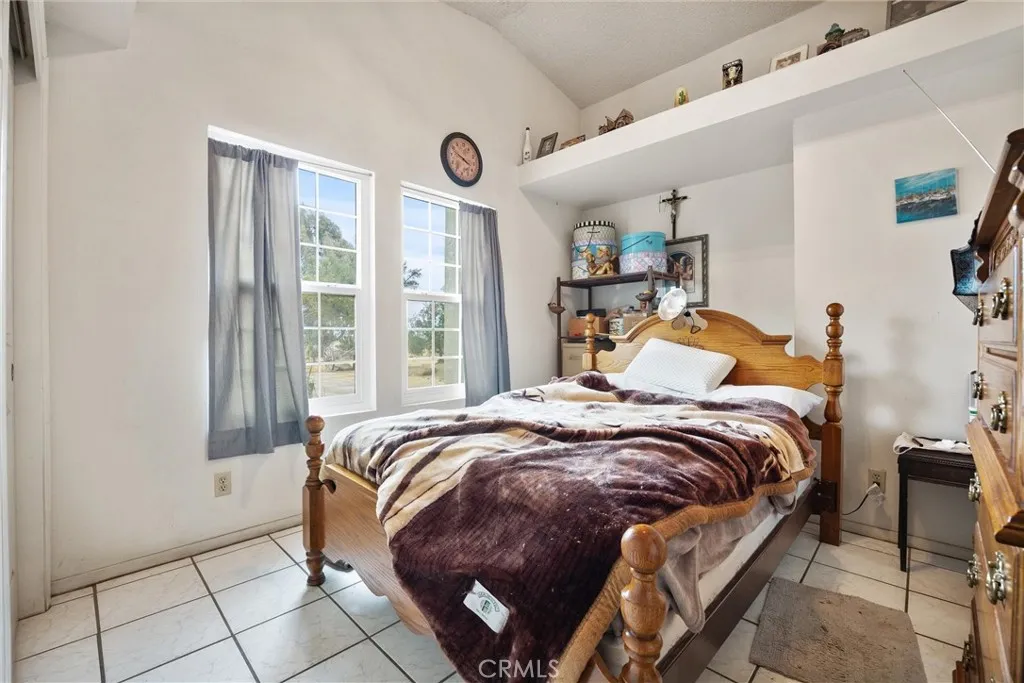 Additional image 24 of 5504 E White Lane, Bakersfield, CA 93307