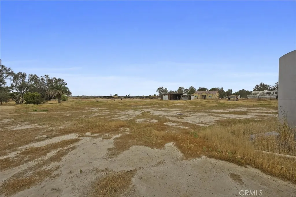 Additional image 76 of 5504 E White Lane, Bakersfield, CA 93307