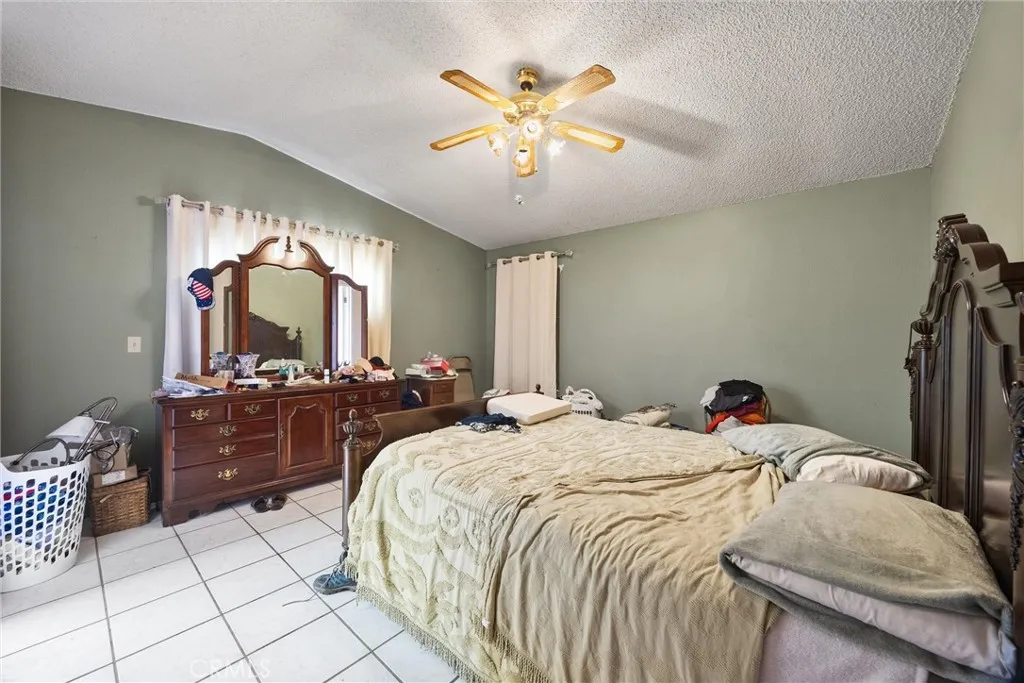 Additional image 16 of 5504 E White Lane, Bakersfield, CA 93307