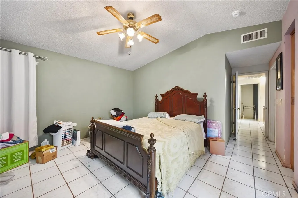 Additional image 18 of 5504 E White Lane, Bakersfield, CA 93307