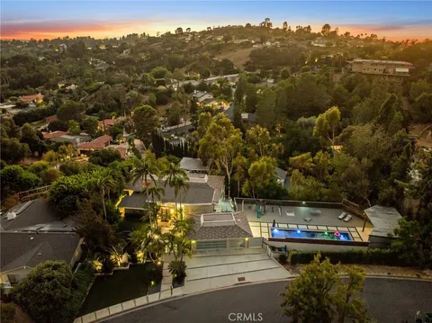 10255 Overhill Drive, Santa Ana, CA MLS: NP24187814
