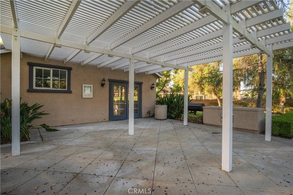 1785 Catania Dr, Riverside, CA 92507