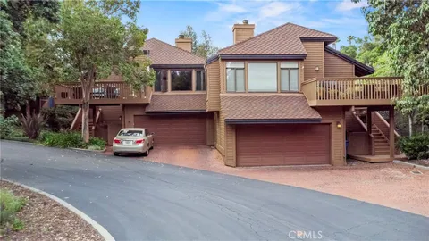 672 Serrano Drive Unit 9, San Luis Obispo, CA MLS: SC25096742