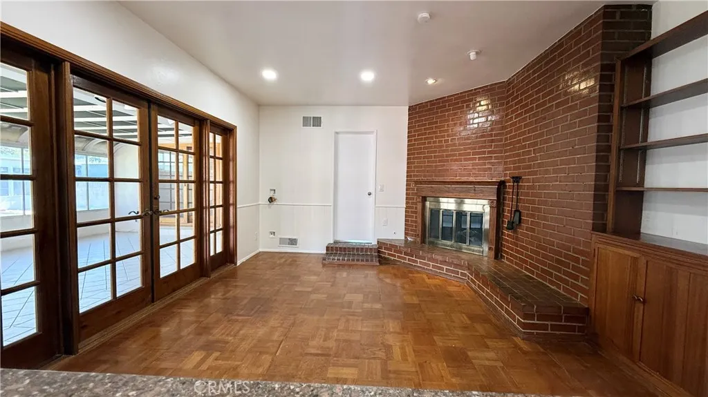 Additional image 14 of 1048 E 45th Way, Long Beach, CA 90807