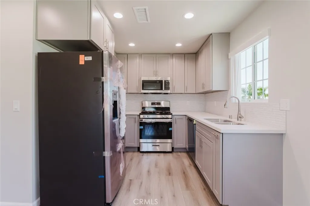 Additional image 20 of 14947 Marson Street, Panorama City, CA 91402