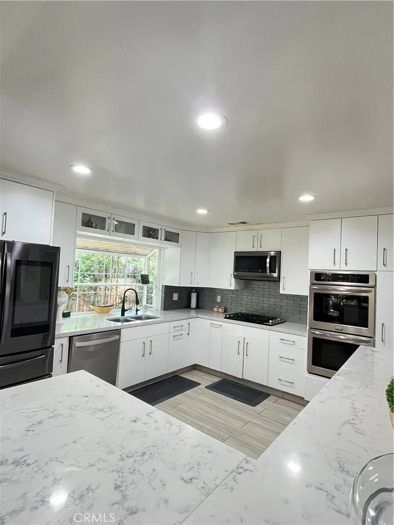 Additional image 50 of 6251 Chimineas Ave, Tarzana, CA 91335