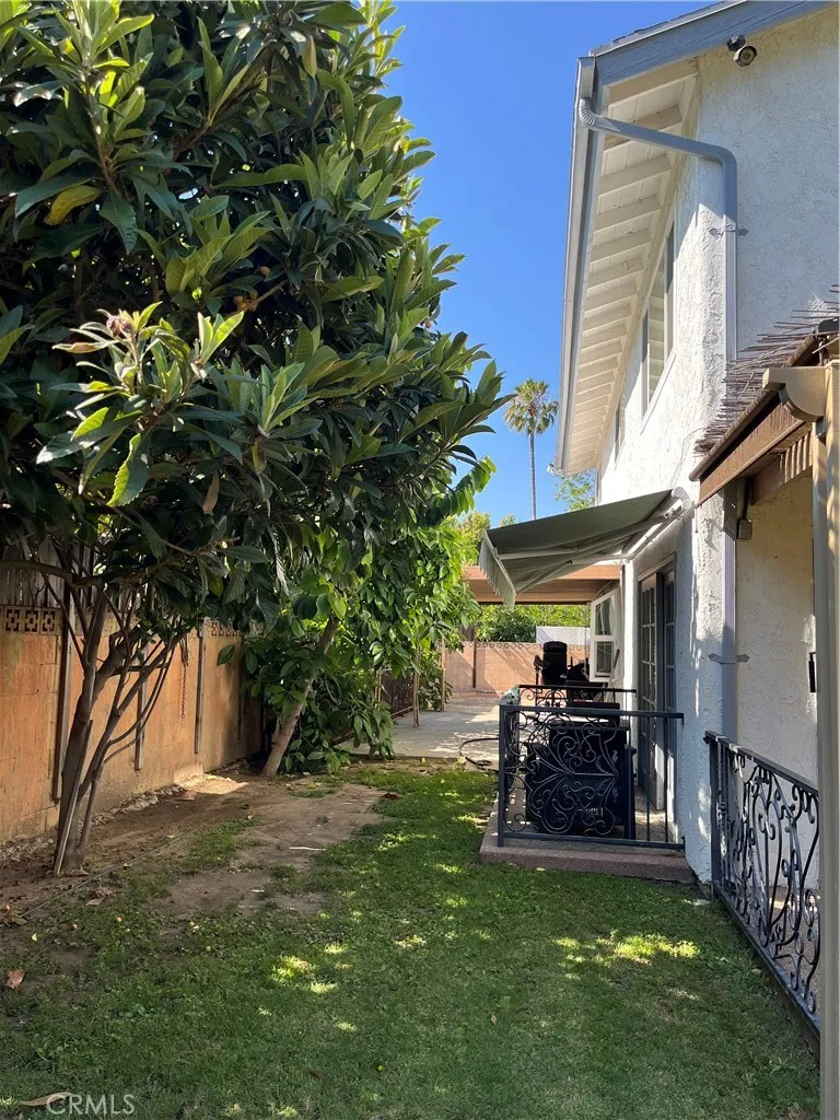 Additional image 75 of 6251 Chimineas Ave, Tarzana, CA 91335