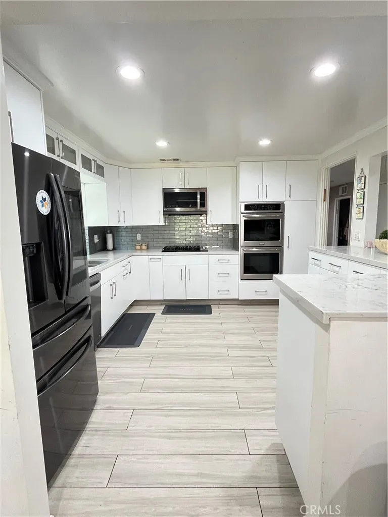 Additional image 47 of 6251 Chimineas Ave, Tarzana, CA 91335