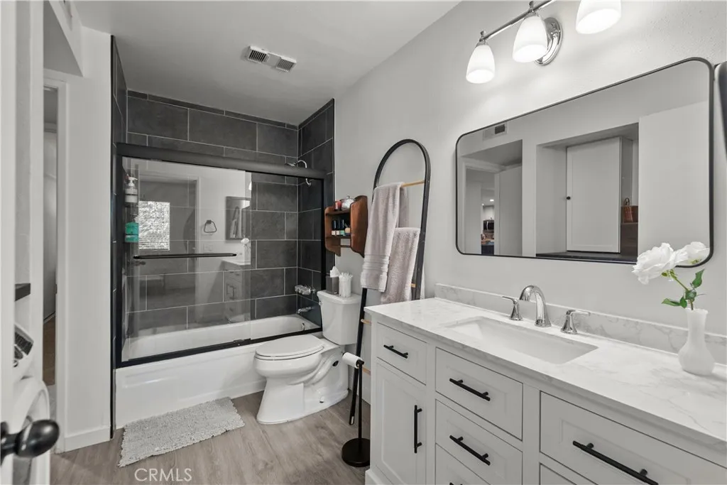 Additional image 16 of 24837 Apple Street Unit B, Newhall, CA 91321