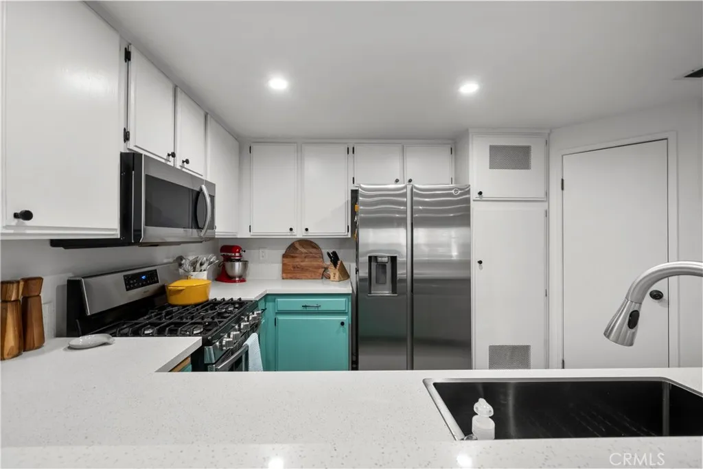 Additional image 10 of 24837 Apple Street Unit B, Newhall, CA 91321