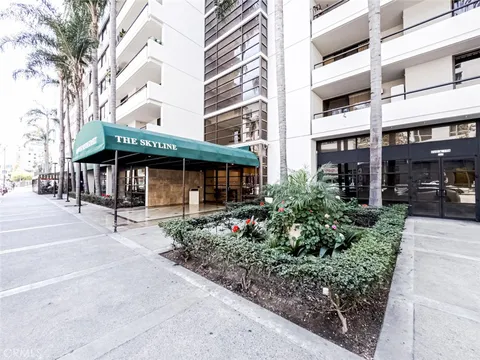 600 W 9th Street Unit 701, Los Angeles, CA MLS: PW25083373