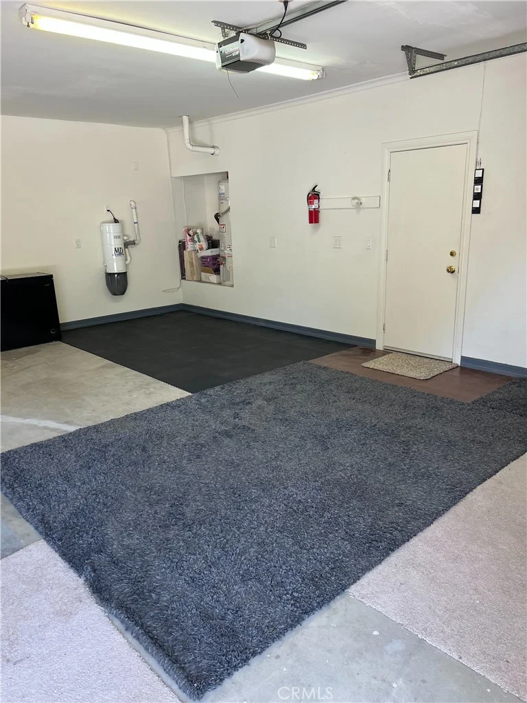 1597 Cindee Ln, Colton, CA 92324