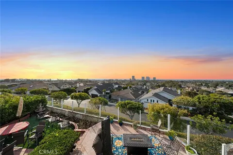 1915 Yacht Puritan, Newport Beach, CA 92660 - MLS#: NP25032244