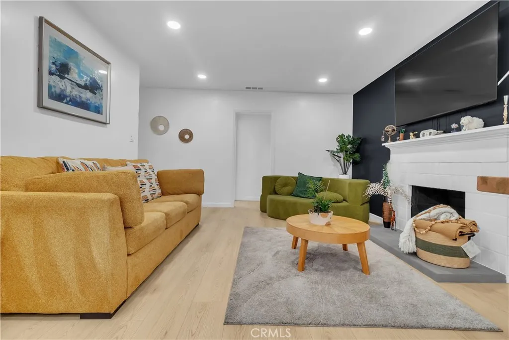 Additional image 16 of 619 W Chapman Ave, Placentia, CA 92870