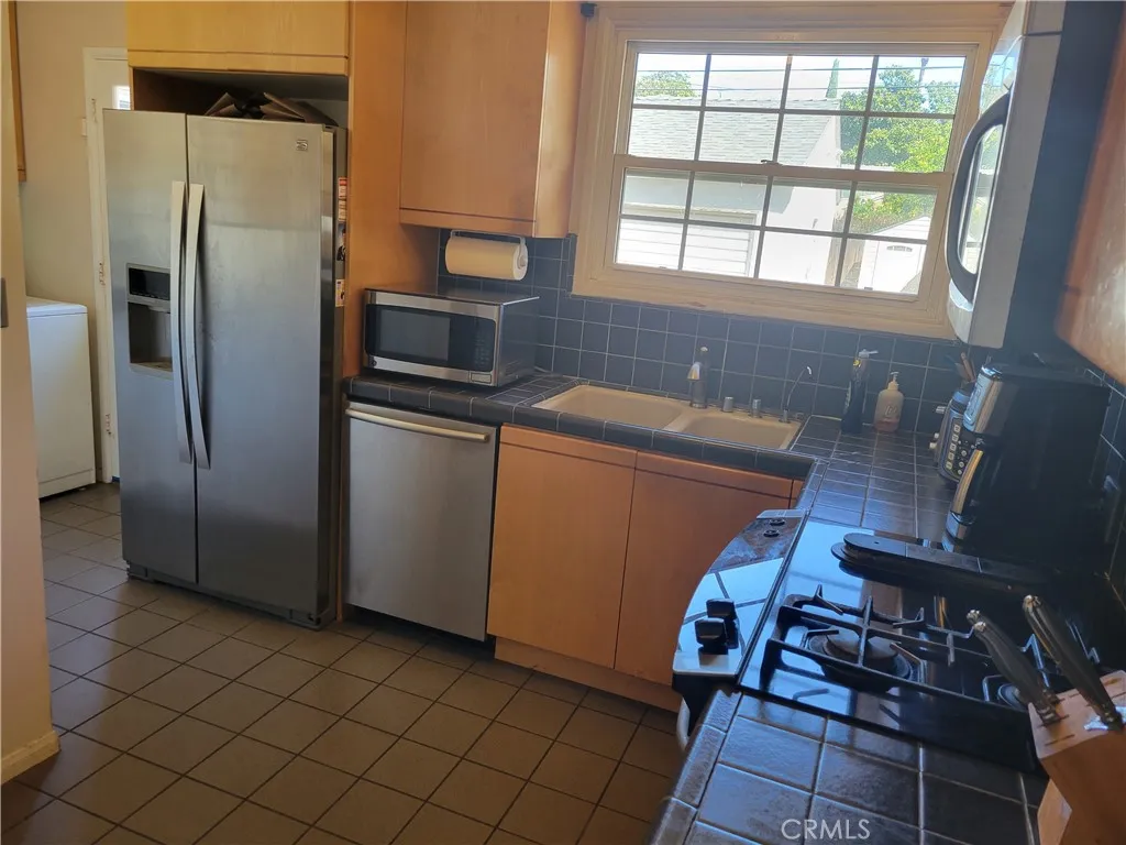 Additional image 8 of 10765 Esther Ave, Los Angeles, CA 90064