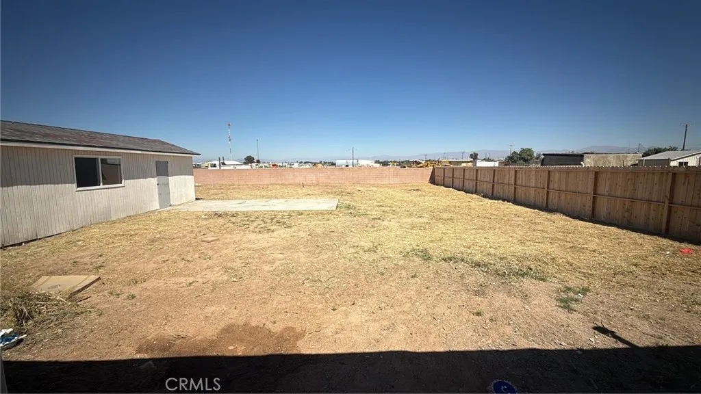 716 W Church Avenue, Ridgecrest, CA 93555