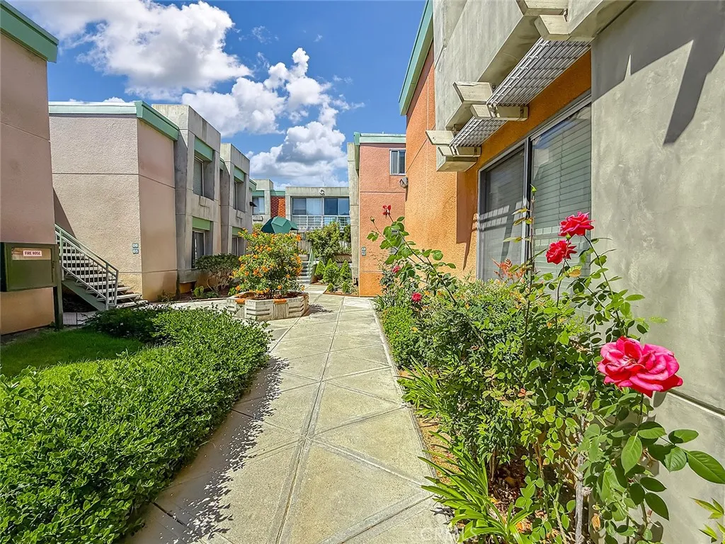 Additional image 82 of 5301 Balboa Boulevard Unit A3, Encino, CA 91316
