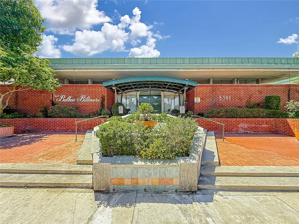 Additional image 50 of 5301 Balboa Boulevard Unit A3, Encino, CA 91316
