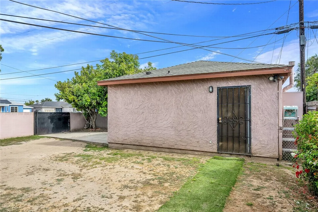Additional image 29 of 1700 W Raymond Street, Compton, CA 90220