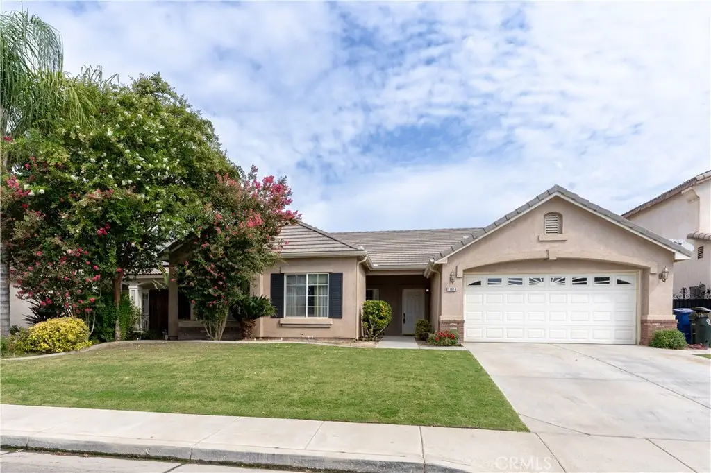 11018 Vista del Luna, Bakersfield, CA 93311
